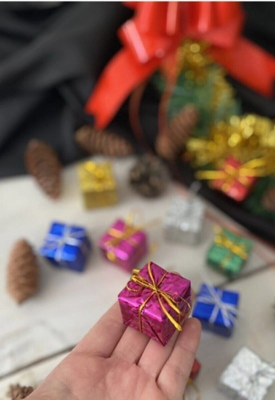 Tcx 12 Adet Hediye Paketi  Renkli Noel  Yılbaşı Çam Ağacı Süsü 3 Cm
