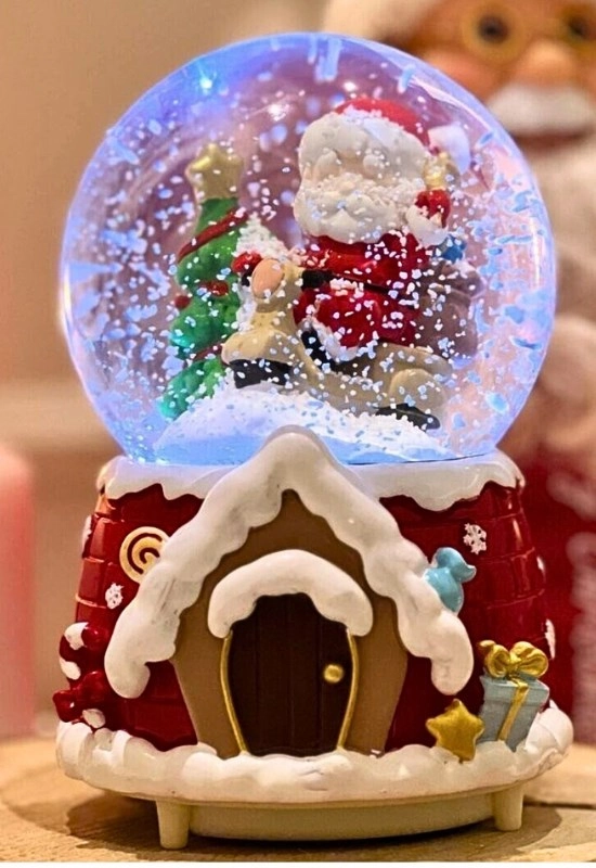 Tcx Mega Boy 2027 Yılbaşı Noel Baba Temalı Kar Püskürtmeli Işıklı Müzikli  Kar Küresi 16 Cm- 18a